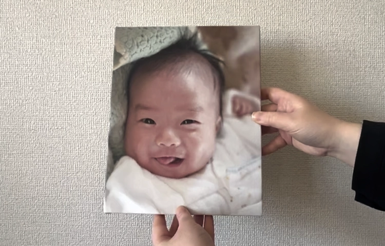 メモリアルキャンバスボードの動画サムネイル